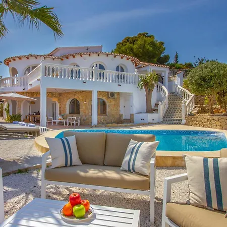 Villa La Suerte By Abahana *