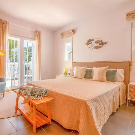 Villa La Suerte By Abahana